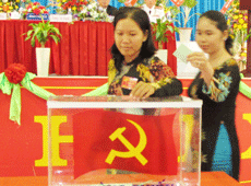 Thị trấn Long Điền Học Bác để xây dựng Đảng bộ trong sạch, vững mạnh